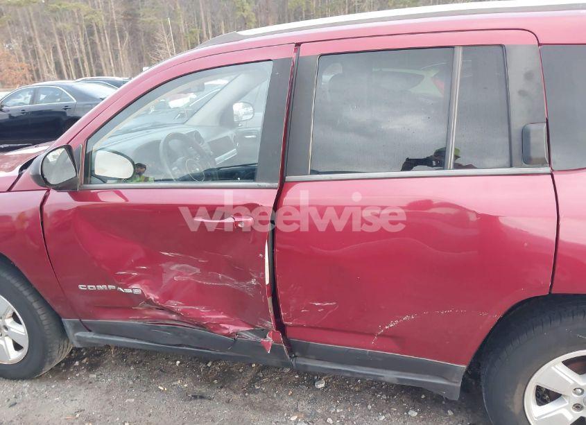 Photo 14 of 2014 Jeep Compass SPORT (VIN 1C4NJCBA1ED801028)