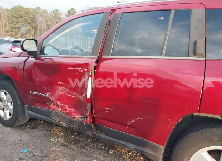 Photo 20 of 2014 Jeep Compass SPORT (VIN 1C4NJCBA1ED801028)