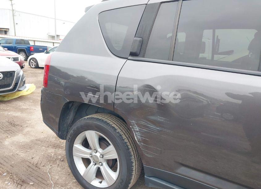 Photo 12 of 2016 Jeep Compass SPORT (VIN 1C4NJCBA1GD512993)