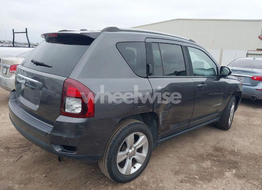 Photo 4 of 2016 Jeep Compass SPORT (VIN 1C4NJCBA1GD512993)