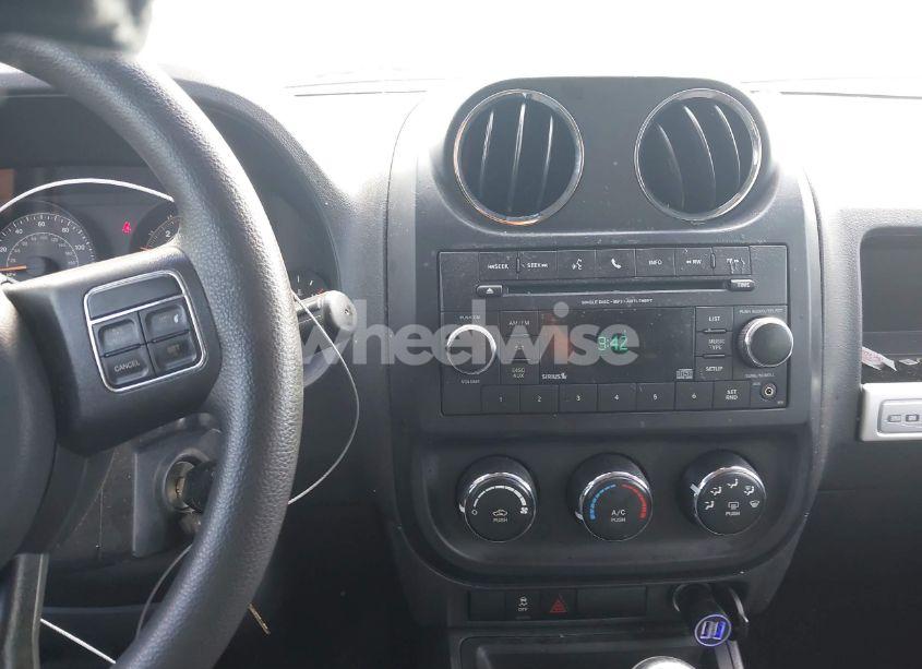 Photo 17 of 2016 Jeep Compass SPORT (VIN 1C4NJCBA1GD715432)