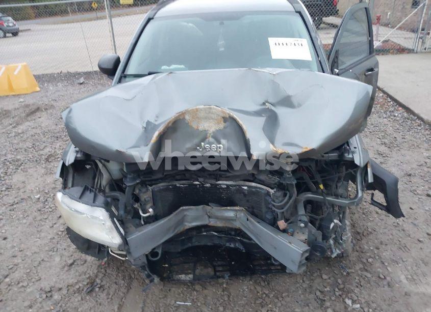 Photo 6 of 2012 Jeep Compass SPORT (VIN 1C4NJCBA2CD504220)