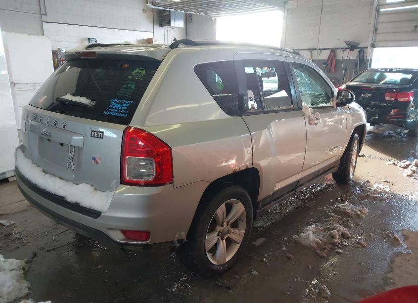 Photo 4 of 2012 Jeep Compass SPORT (VIN 1C4NJCBA2CD518862)