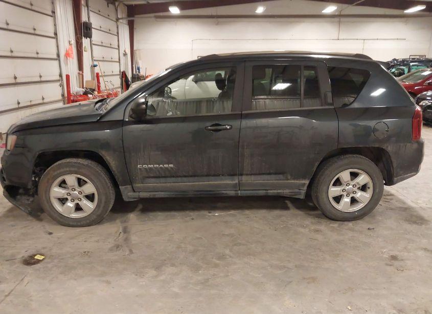Photo 14 of 2014 Jeep Compass SPORT (VIN 1C4NJCBA2ED742944)