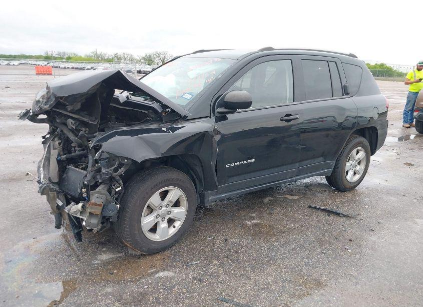 Photo 2 of 2015 Jeep Compass SPORT (VIN 1C4NJCBA2FD438577)