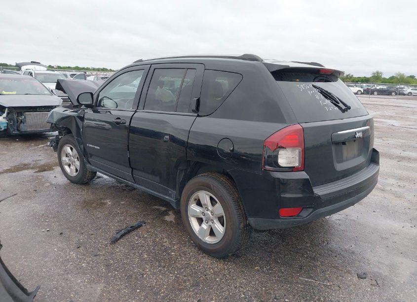 Photo 3 of 2015 Jeep Compass SPORT (VIN 1C4NJCBA2FD438577)