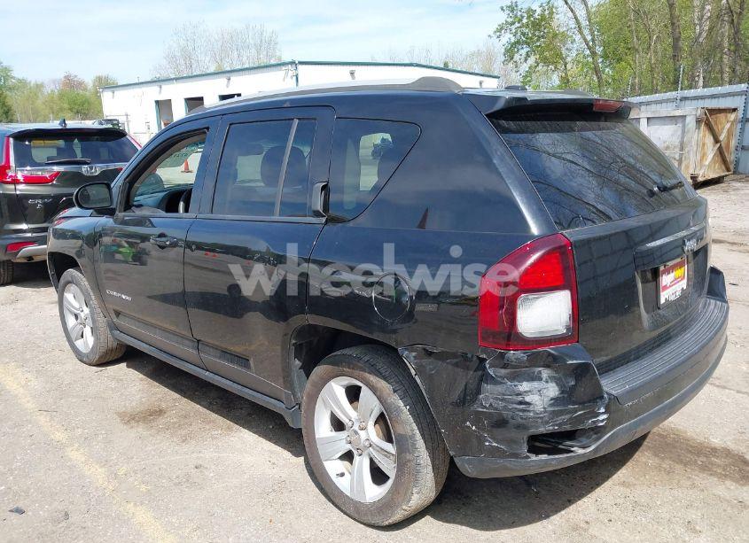 Photo 3 of 2016 Jeep Compass SPORT (VIN 1C4NJCBA2GD641289)