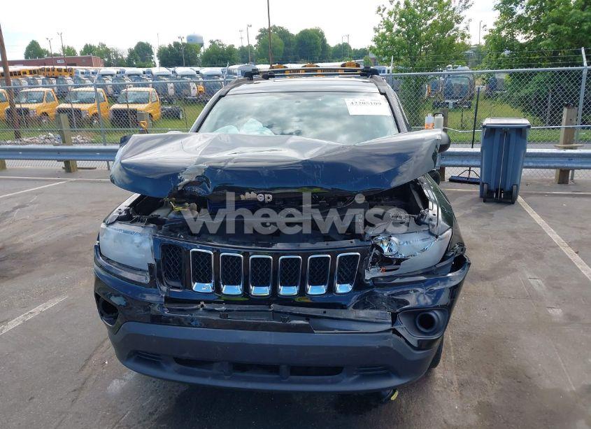 Photo 13 of 2016 Jeep Compass SPORT (VIN 1C4NJCBA2GD715553)