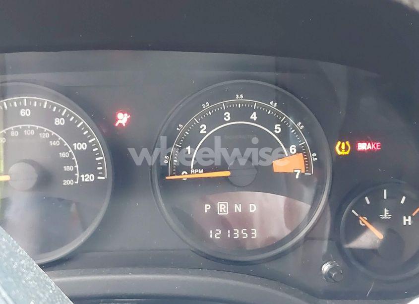 Photo 7 of 2016 Jeep Compass SPORT (VIN 1C4NJCBA2GD715553)