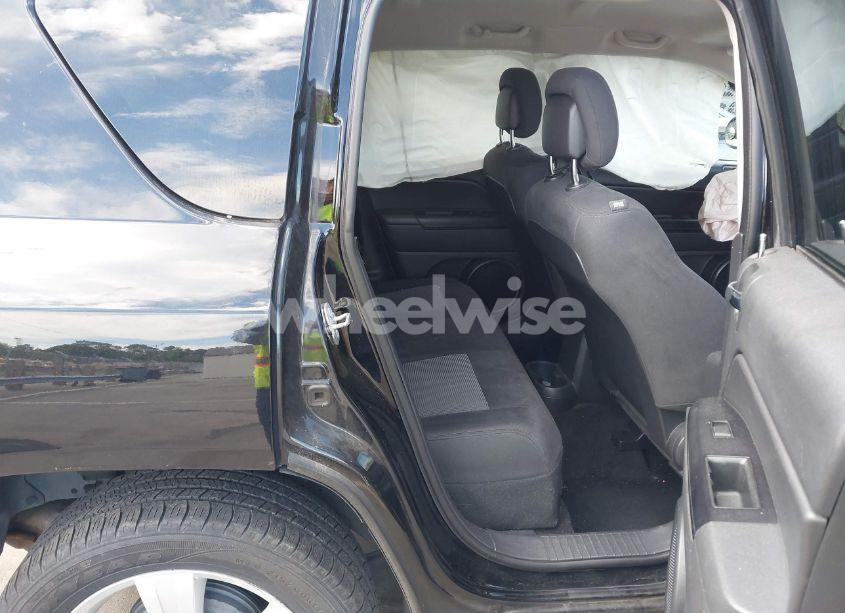 Photo 8 of 2016 Jeep Compass SPORT (VIN 1C4NJCBA2GD715553)