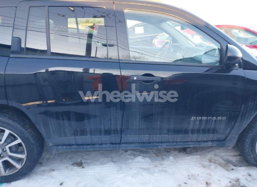 Photo 13 of 2016 Jeep Compass SPORT SE (VIN 1C4NJCBA2GD738072)