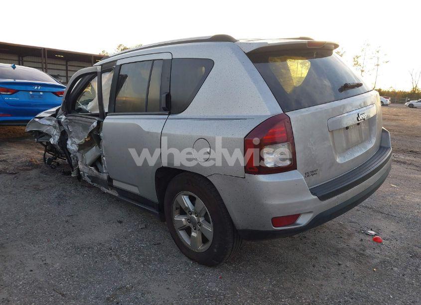 Photo 3 of 2014 Jeep Compass SPORT (VIN 1C4NJCBA3ED545314)