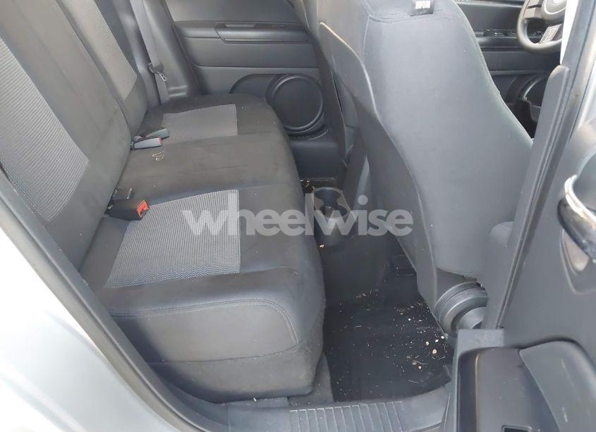 Photo 8 of 2014 Jeep Compass SPORT (VIN 1C4NJCBA3ED545314)