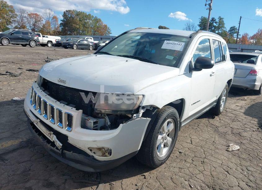 Photo 2 of 2014 Jeep Compass SPORT (VIN 1C4NJCBA3ED709208)