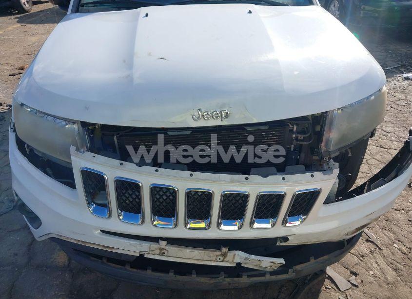 Photo 6 of 2014 Jeep Compass SPORT (VIN 1C4NJCBA3ED709208)