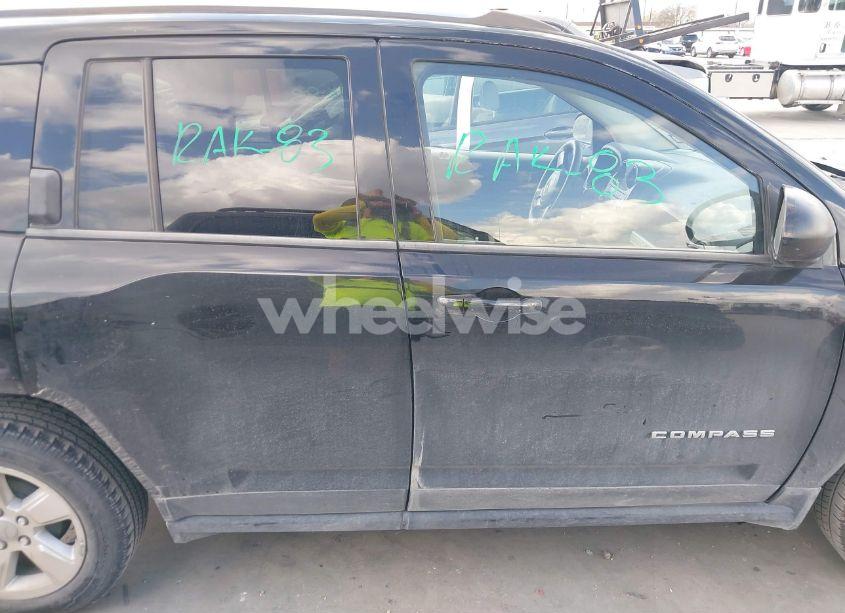 Photo 14 of 2014 Jeep Compass SPORT (VIN 1C4NJCBA3ED774611)