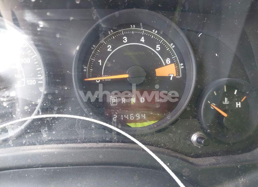 Photo 7 of 2014 Jeep Compass SPORT (VIN 1C4NJCBA3ED774611)