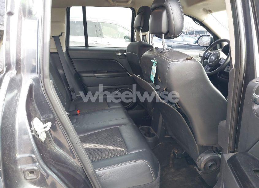 Photo 8 of 2015 Jeep Compass ALTITUDE EDITION (VIN 1C4NJCBA3FD152561)