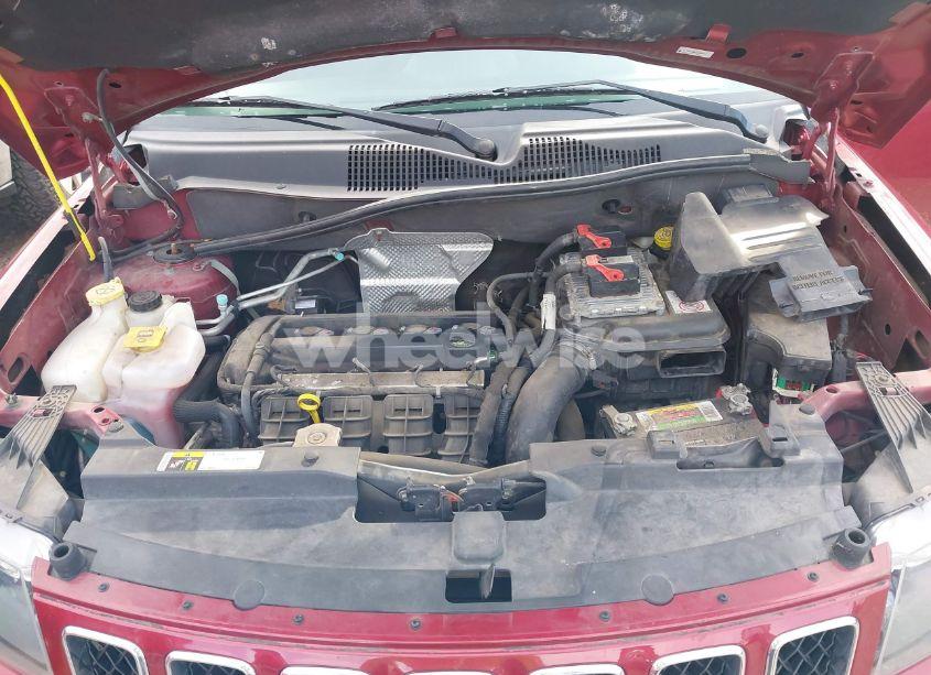 Photo 10 of 2015 Jeep Compass SPORT (VIN 1C4NJCBA3FD284901)