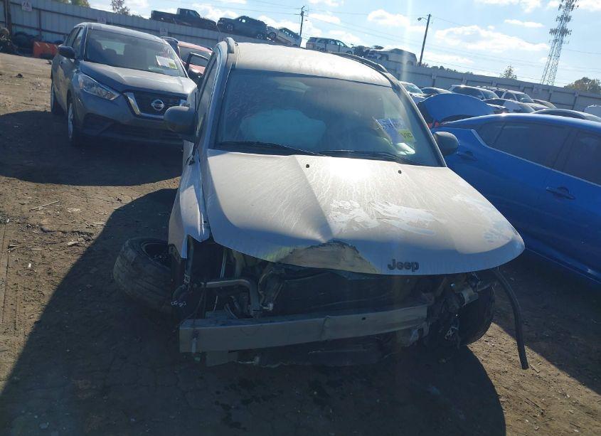 Photo 6 of 2015 Jeep Compass ALTITUDE EDITION (VIN 1C4NJCBA3FD428480)