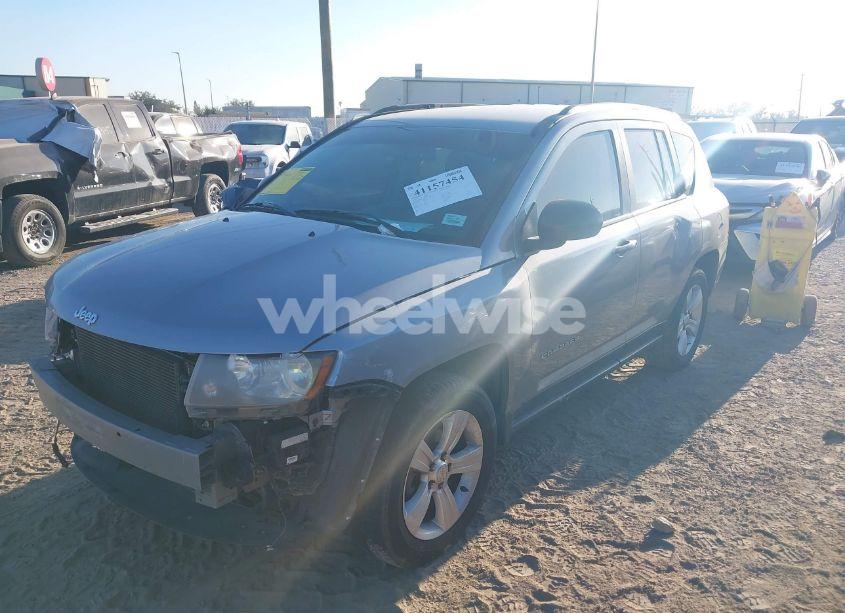 Photo 2 of 2016 Jeep Compass SPORT (VIN 1C4NJCBA3GD615400)