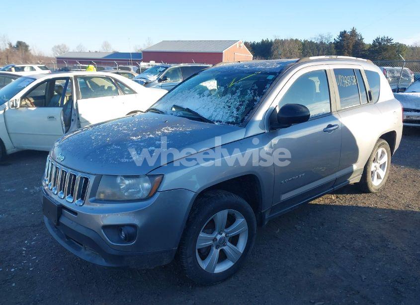 Photo 2 of 2016 Jeep Compass SPORT (VIN 1C4NJCBA3GD620337)