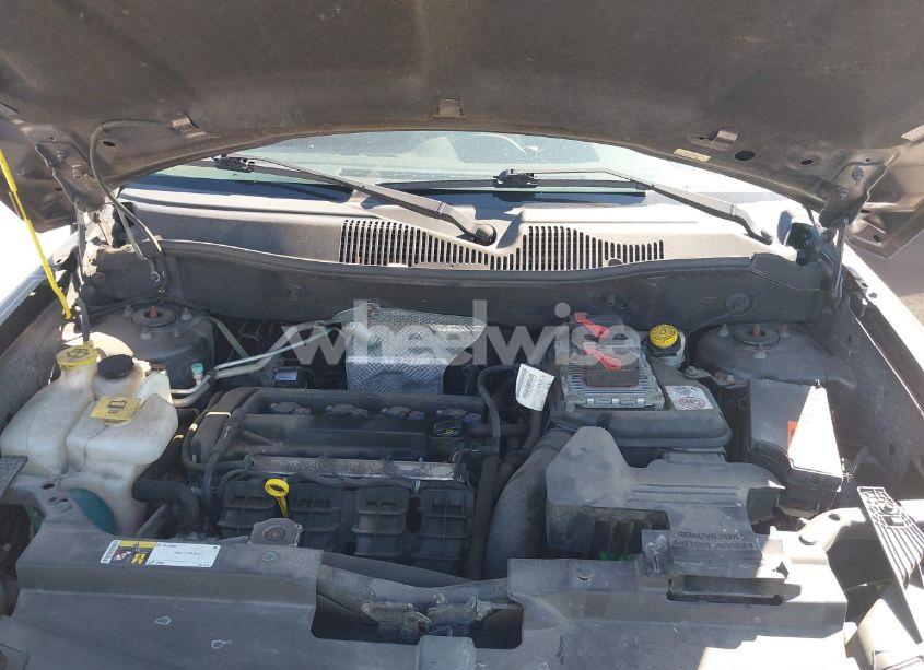 Photo 10 of 2016 Jeep Compass SPORT (VIN 1C4NJCBA3GD739179)