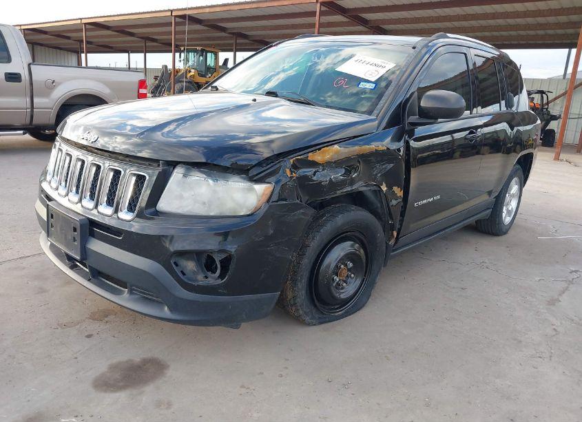 Photo 2 of 2013 Jeep Compass SPORT (VIN 1C4NJCBA4DD237776)