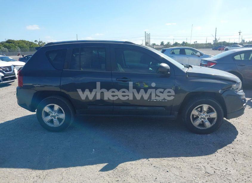 Photo 13 of 2014 Jeep Compass SPORT (VIN 1C4NJCBA4ED531230)