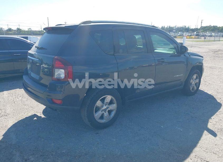 Photo 4 of 2014 Jeep Compass SPORT (VIN 1C4NJCBA4ED531230)