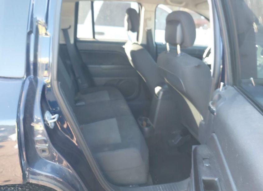 Photo 8 of 2014 Jeep Compass SPORT (VIN 1C4NJCBA4ED585160)