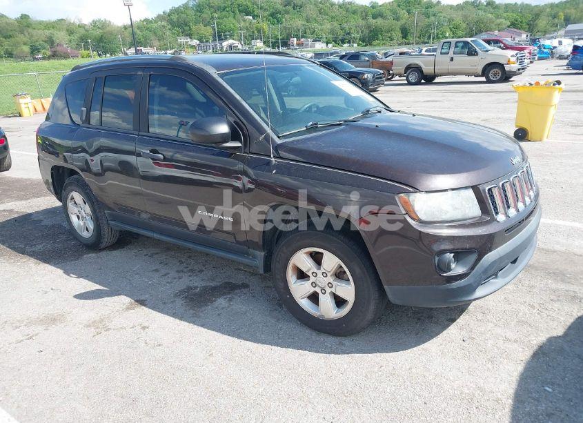 2014 Jeep Compass SPORT (VIN 1C4NJCBA4ED626998) main photo
