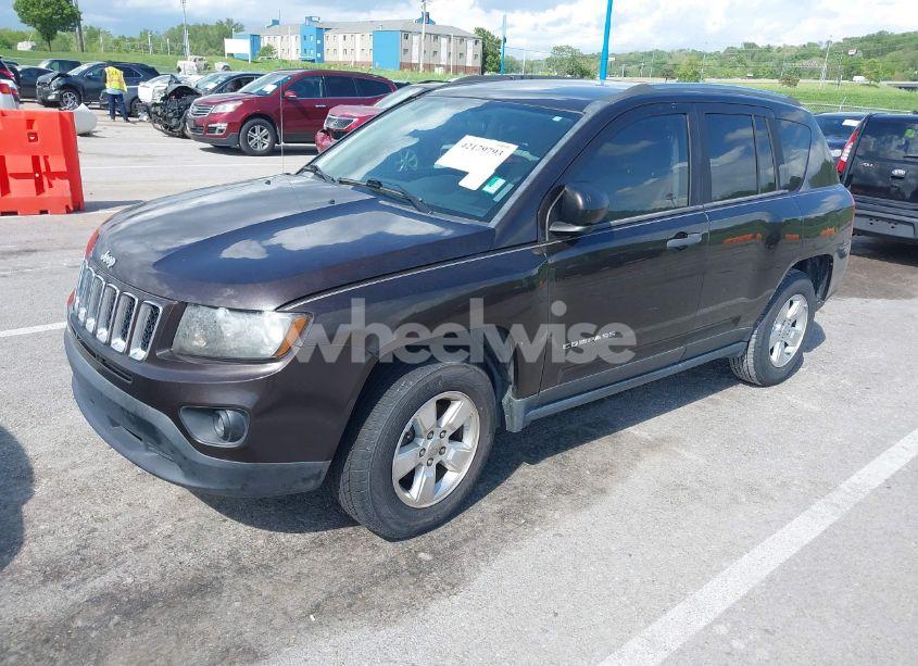Photo 2 of 2014 Jeep Compass SPORT (VIN 1C4NJCBA4ED626998)