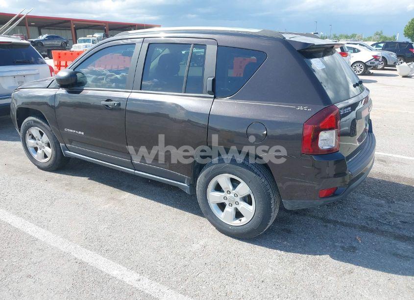 Photo 3 of 2014 Jeep Compass SPORT (VIN 1C4NJCBA4ED626998)