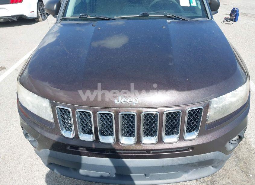 Photo 6 of 2014 Jeep Compass SPORT (VIN 1C4NJCBA4ED626998)