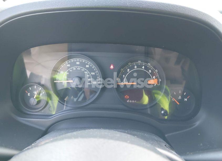 Photo 7 of 2014 Jeep Compass SPORT (VIN 1C4NJCBA4ED626998)