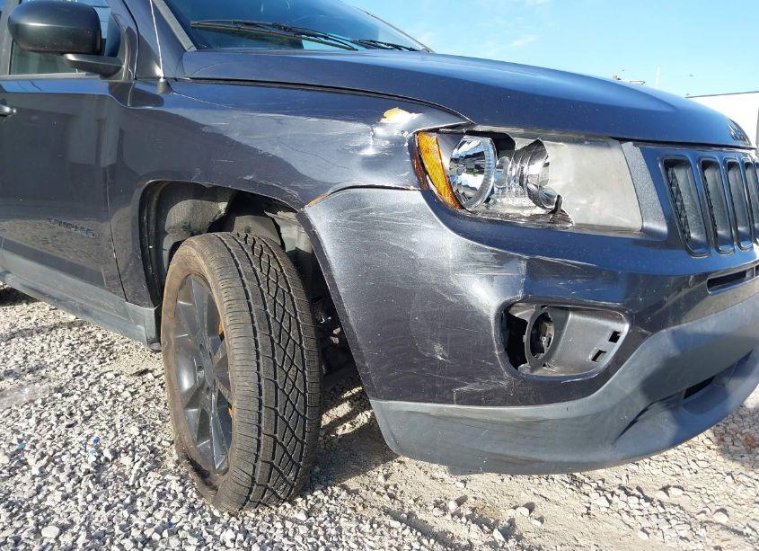 Photo 6 of 2014 Jeep Compass ALTITUDE (VIN 1C4NJCBA4ED763942)