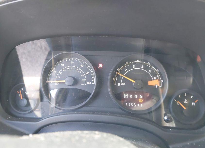 Photo 7 of 2014 Jeep Compass ALTITUDE (VIN 1C4NJCBA4ED763942)