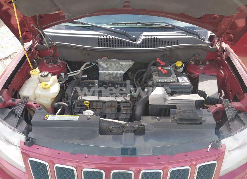 Photo 10 of 2014 Jeep Compass ALTITUDE (VIN 1C4NJCBA4ED769742)