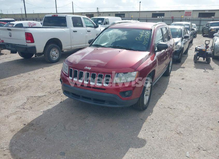 Photo 2 of 2014 Jeep Compass ALTITUDE (VIN 1C4NJCBA4ED769742)