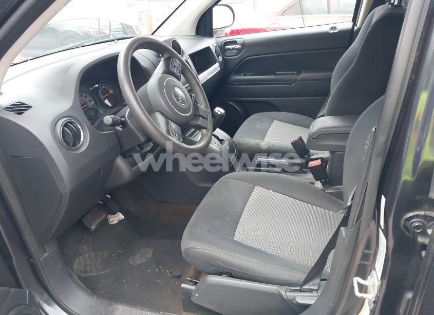 Photo 5 of 2016 Jeep Compass SPORT (VIN 1C4NJCBA4GD546796)