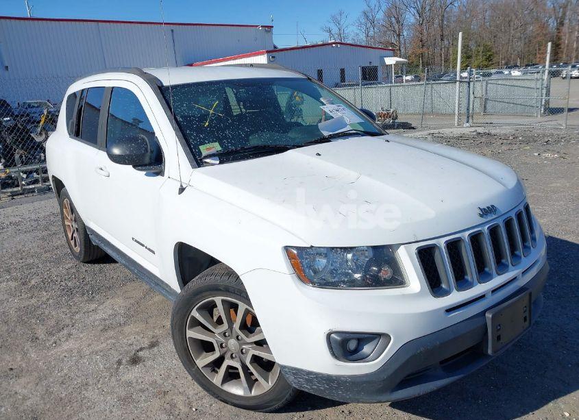 Photo 6 of 2016 Jeep Compass SPORT SE (VIN 1C4NJCBA4GD785748)