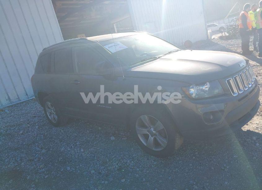 Photo 13 of 2017 Jeep Compass SPORT FWD (VIN 1C4NJCBA4HD123332)