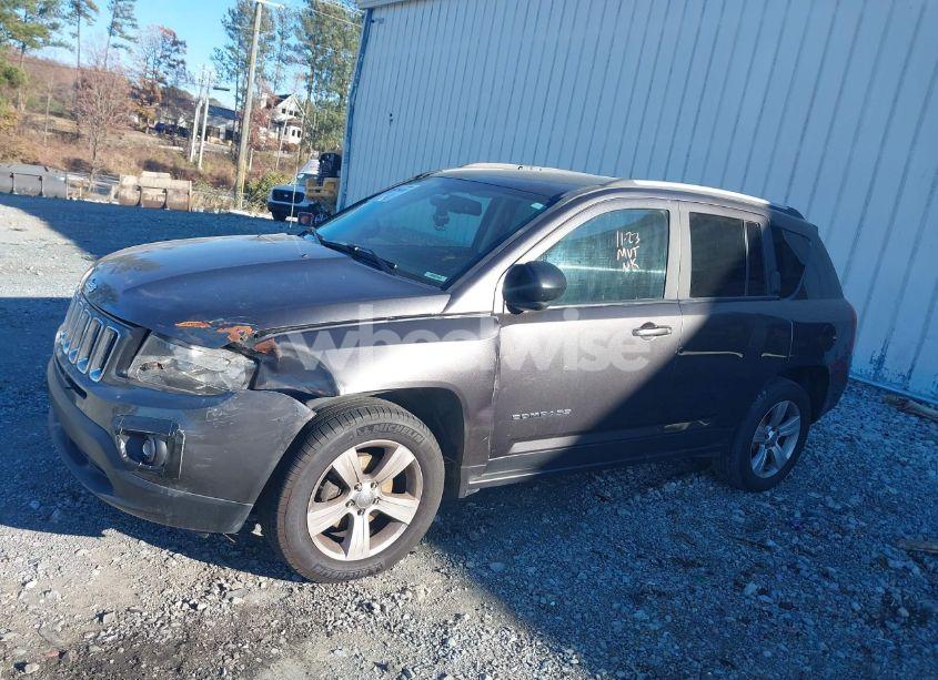 Photo 14 of 2017 Jeep Compass SPORT FWD (VIN 1C4NJCBA4HD123332)
