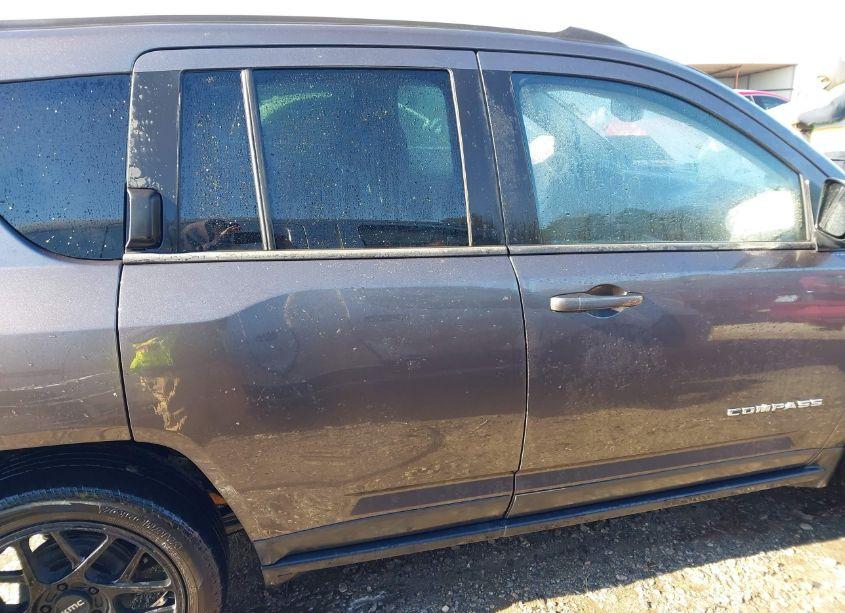 Photo 13 of 2017 Jeep Compass SPORT FWD (VIN 1C4NJCBA4HD147498)