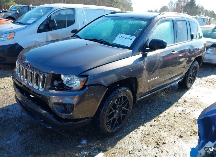 Photo 2 of 2017 Jeep Compass SPORT FWD (VIN 1C4NJCBA4HD147498)
