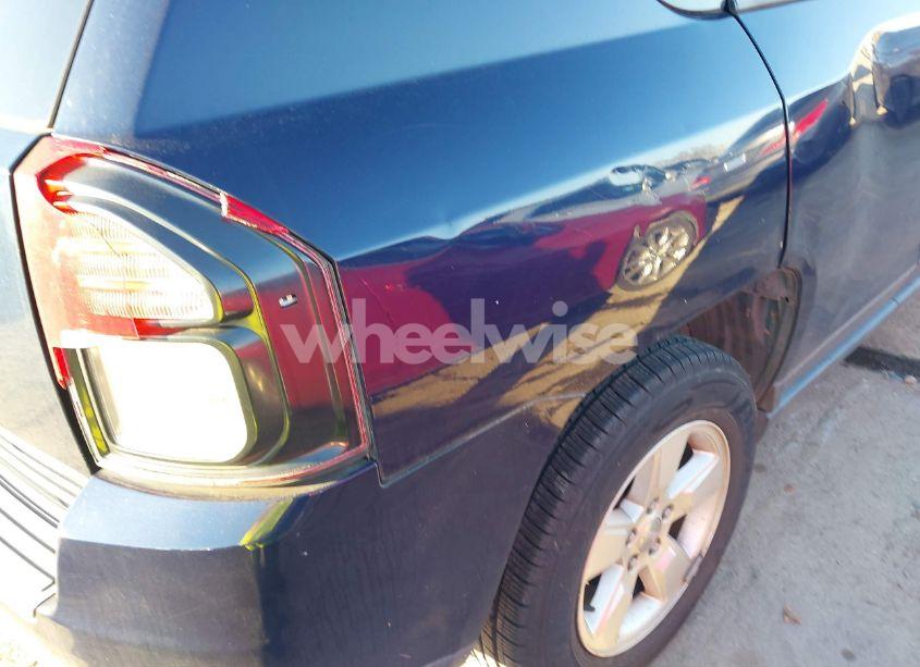 Photo 14 of 2014 Jeep Compass SPORT (VIN 1C4NJCBA5ED539353)