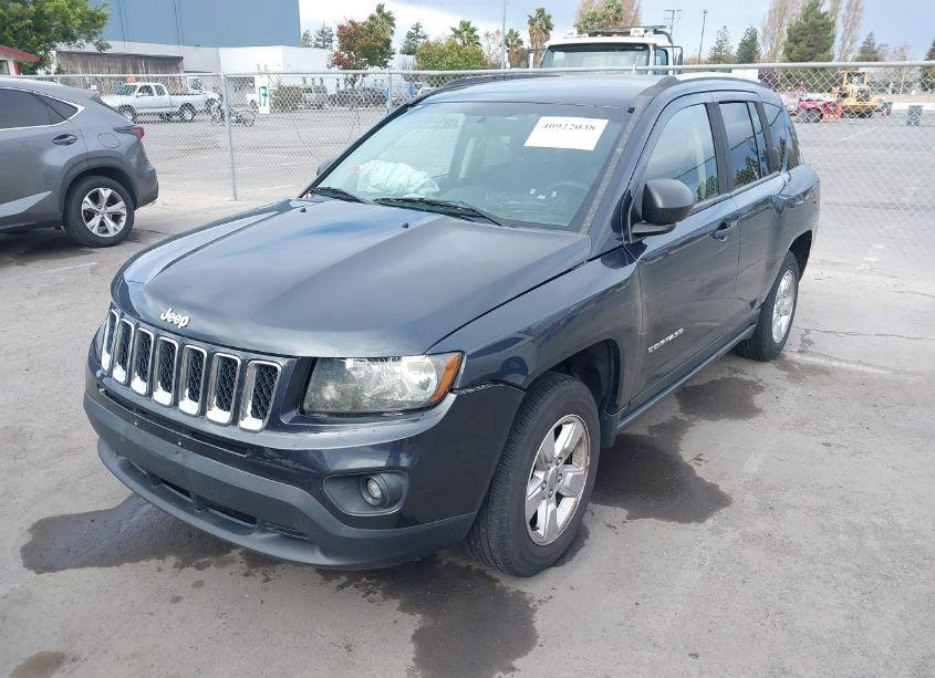 Photo 6 of 2014 Jeep Compass SPORT (VIN 1C4NJCBA5ED714572)