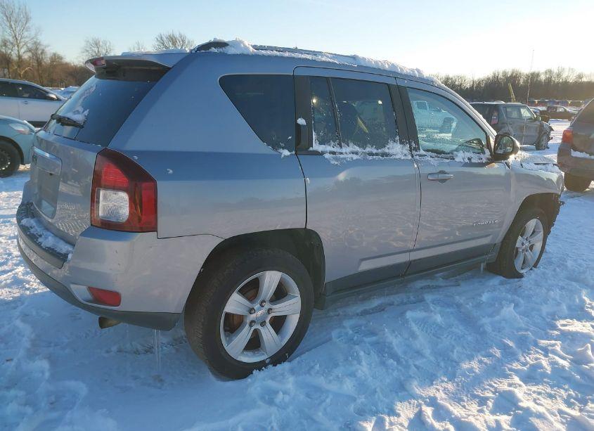 Photo 4 of 2016 Jeep Compass SPORT (VIN 1C4NJCBA5GD633865)