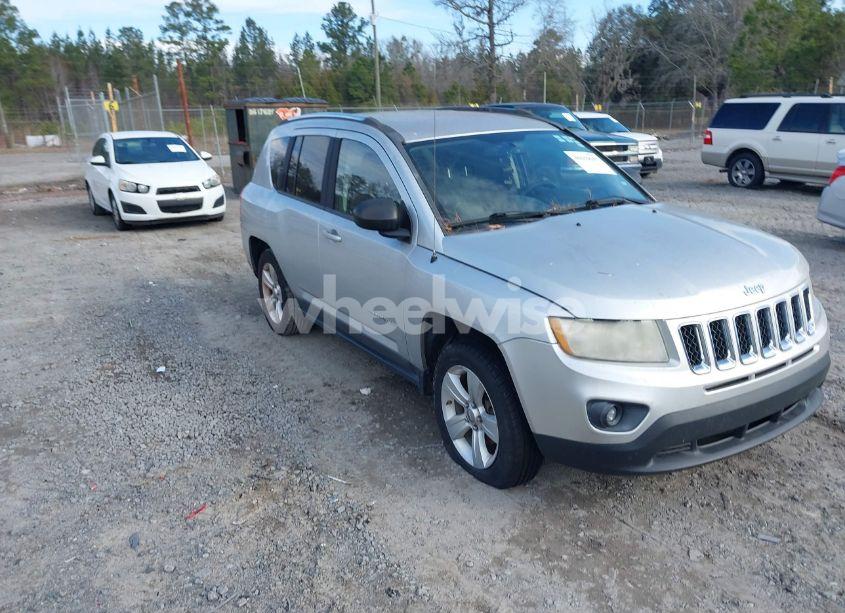 2012 Jeep Compass SPORT (VIN 1C4NJCBA6CD660082) main photo